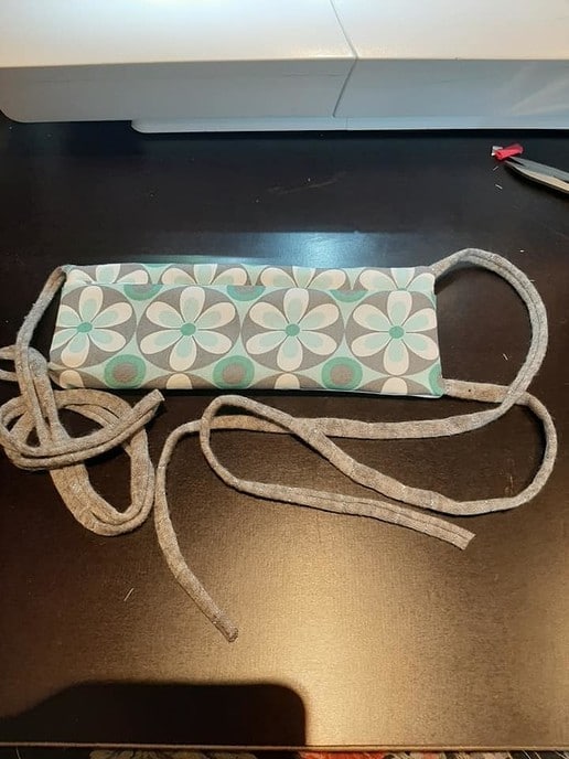 Prachtige handgemaakte mondkapjes te koop
