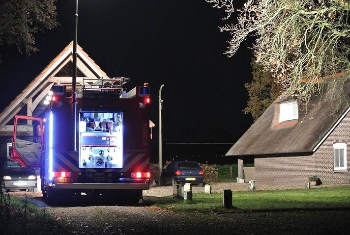 Brand in woning Langsweg in Dalmsholte. (update) - Foto: Niels Jansen