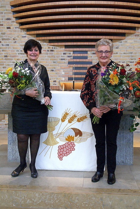 Flink in de bloemen en in het zonnetje gezet - Foto: Ingezonden foto