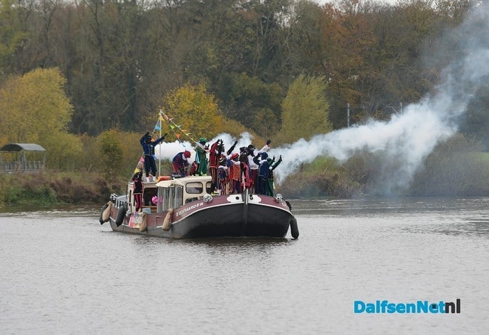 Lege kade Dalfsen, aankomst Sinterklaas digitaal - Foto: Johan Bokma