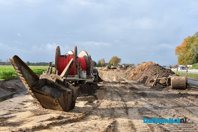 Werkzaamheden aan parallelwegen Hessenweg - Foto: Johan Bokma