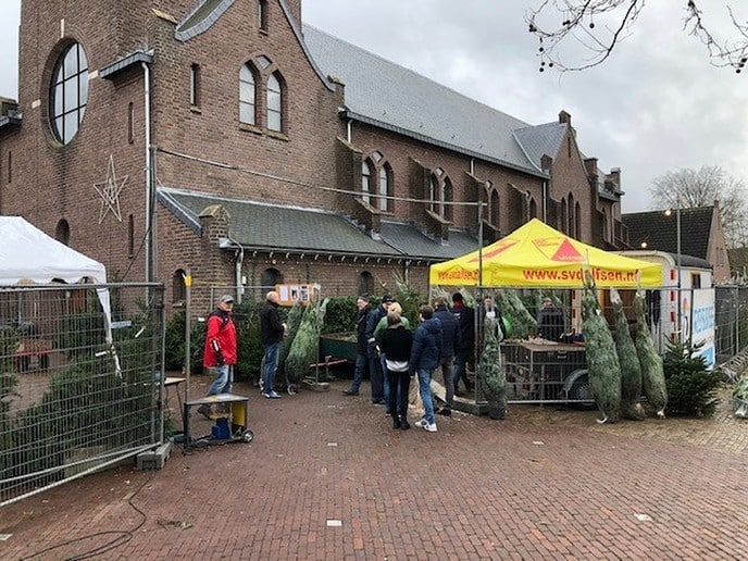 Kerstboomverkopers SV Dalfsen weer in actie