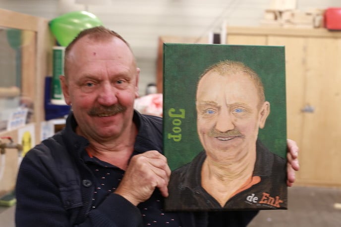 Sleuteloverdracht bij stichting de Enk - Foto: Ingezonden foto