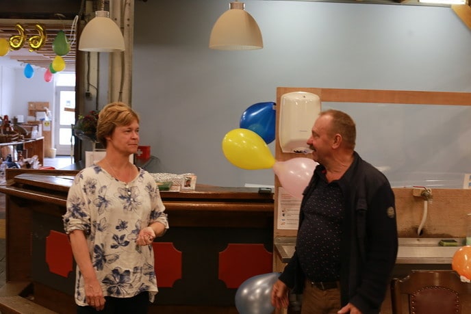 Sleuteloverdracht bij stichting de Enk - Foto: Ingezonden foto