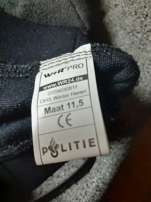 Politie handschoenen gevonden - Foto: William uit Dedemsvaart