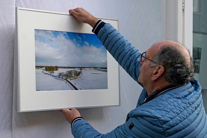 Winterexpositie in etalages bij AH - Foto: Paul Scholten
