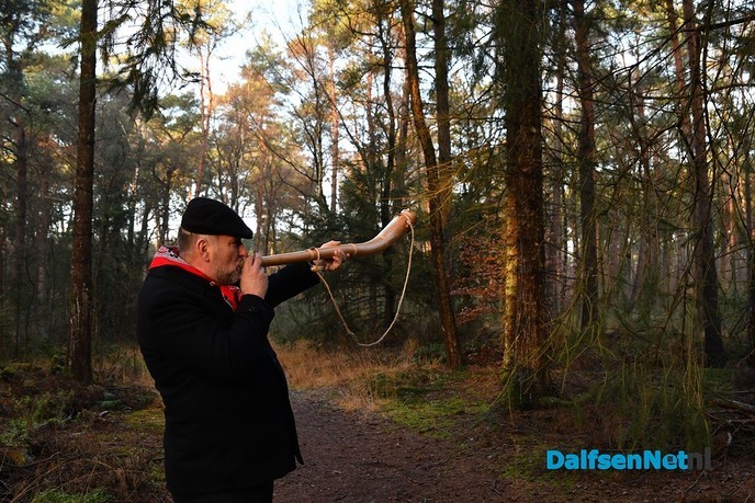 Midwinterhoorns klinken over Hoonhorst en in het Sterrebos - Foto: Johan Bokma