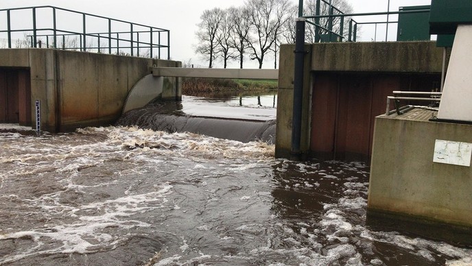 Waterschap flink in touw door de vele regen - Foto: Eigen geleverde foto