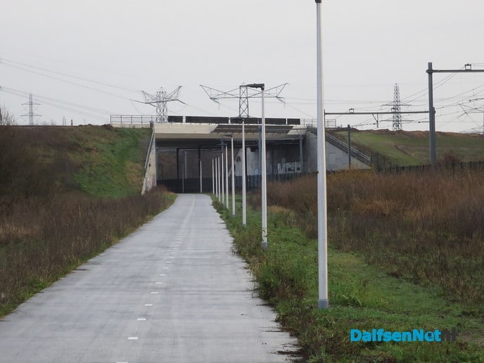 Fietspad zuidelijke Vechtdijk afgesloten - Foto: Wim