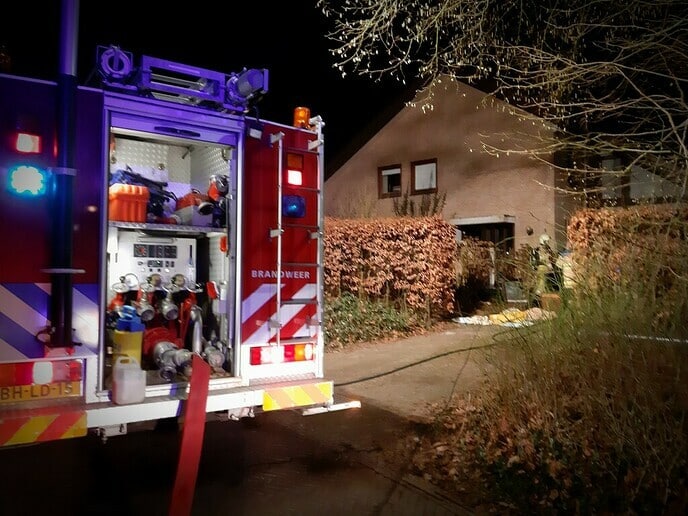 Brand in de Kastanjelaan Dalfsen - Foto: Niels Jansen