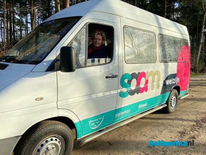 De bus van Saam Welzijn - Foto: Ingezonden foto