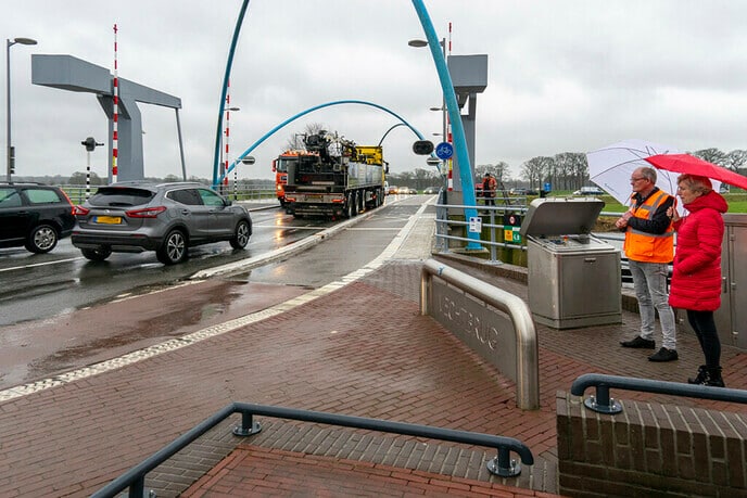 Onderhoud hydrauliek Vechtbrug Dalfsen - Foto: Paul Scholten