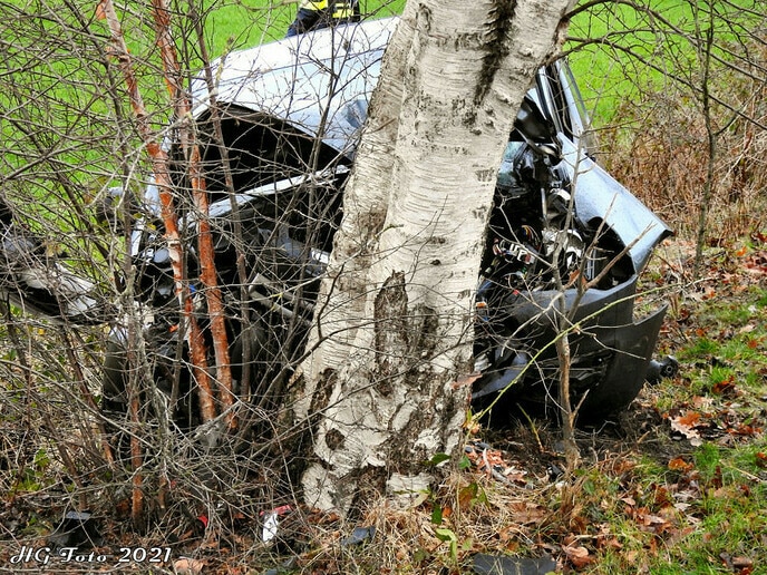 Caddy raakt het spoor bijster op de N348