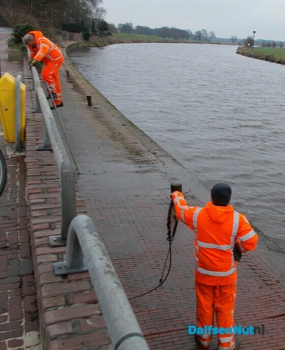 Foto’s van een ploeg Dalfsen Werkt