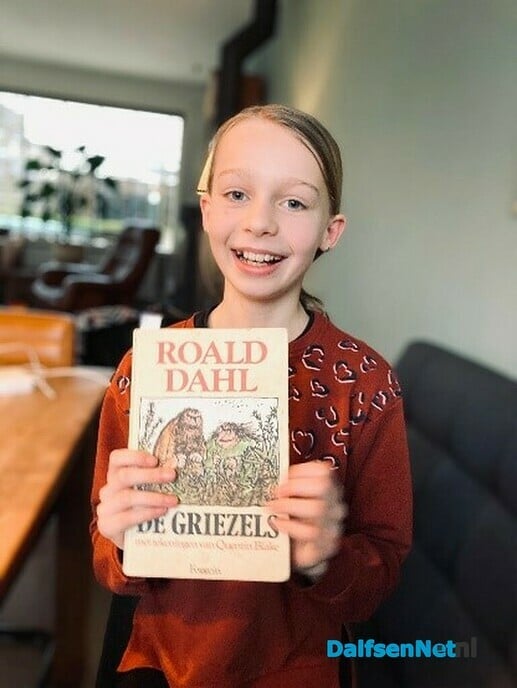Lilan en Carlijn winnen kwartfinale voorleeswedstrijd gemeente Dalfsen - Foto: Ingezonden foto