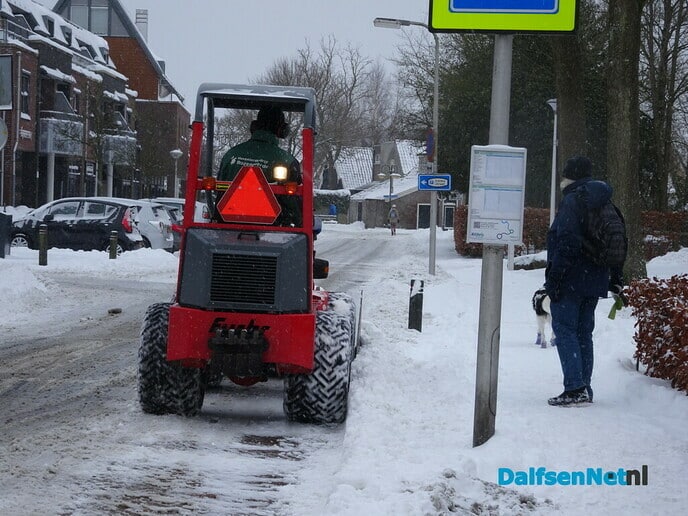 Rond de ijsbaan Stokvisdennen - Foto: Ingezonden foto