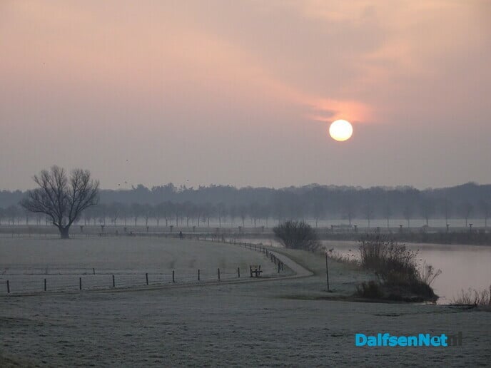 De zon komt op en gaat weer onder - Foto: Ingezonden foto