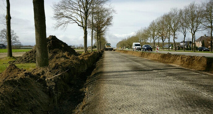 Werkzaamheden aan parallelweg-zuid Hessenweg - Foto: Paul Scholten