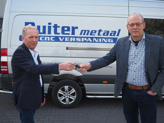De Ruiter Metaal in Nieuwleusen draagt het stokje over - Foto: Eigen geleverde foto