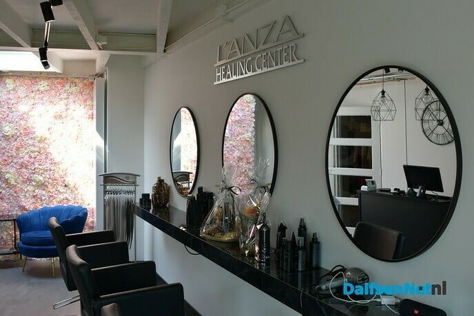 Nieuw in Dalfsen, de Beautyloods - Foto: Johan Bokma
