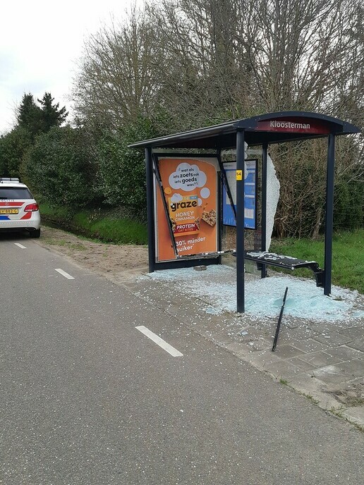 Vernielingen aan de Hessenweg - Foto: Politie Dalfsen