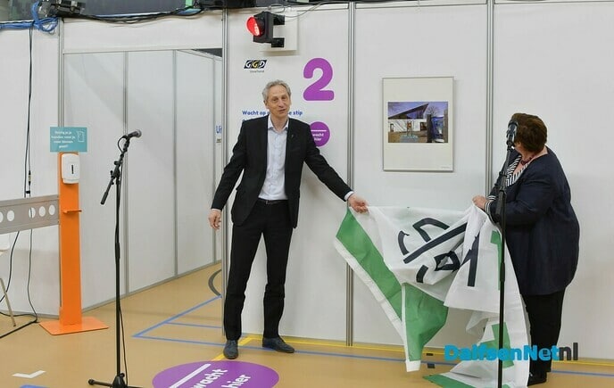 GGD-vaccinatielocatie Dalfsen geopend en klaar voor eerste prik - Foto: Johan Bokma