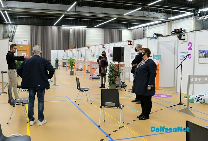 GGD-vaccinatielocatie Dalfsen geopend en klaar voor eerste prik - Foto: Johan Bokma