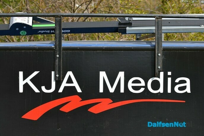 KBS de Polhaar start met Koningsdans op Sportpark Gerner - Foto: Johan Bokma