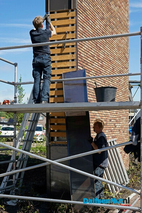 Schade klokkentoren gemeentehuis hersteld - Foto: Paul Scholten