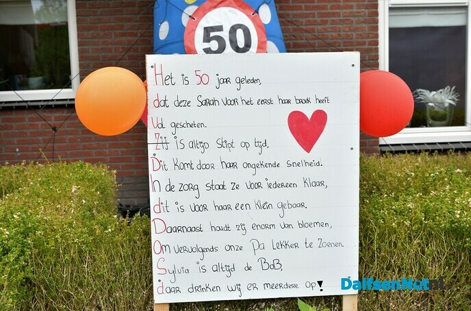 Sylvia 50 jaar met hier en daar een grijze haar - Foto: Johan Bokma