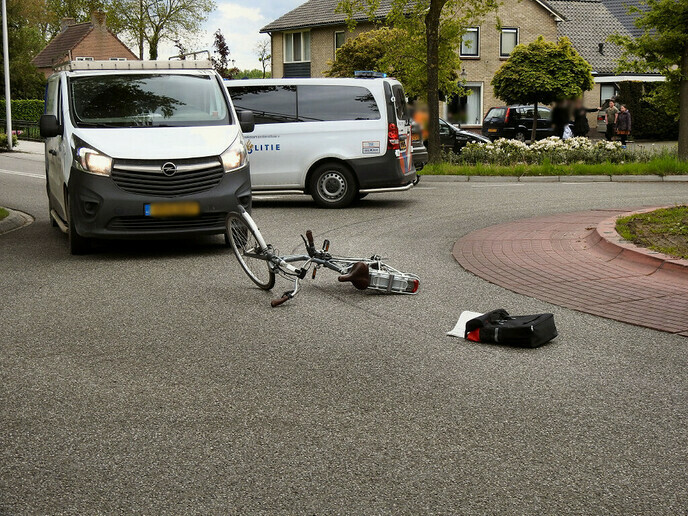 Aanrijding rotonde de Meele