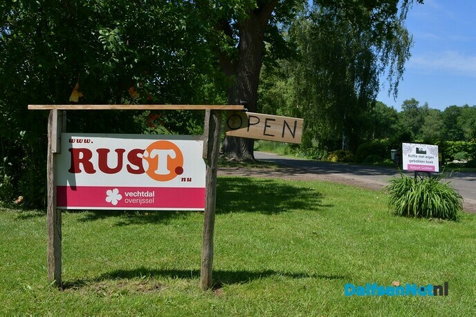 Kijk eens naar wat je onderweg allemaal tegenkomt - Foto: Johan Bokma