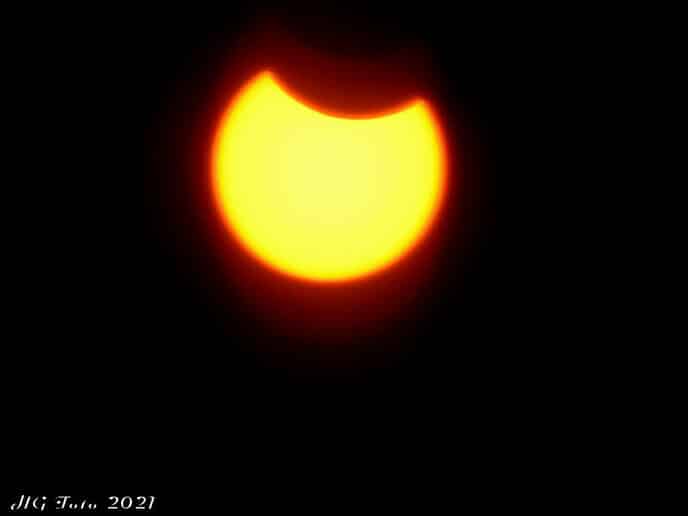 Zonsverduistering goed te zien in Dalfsen.