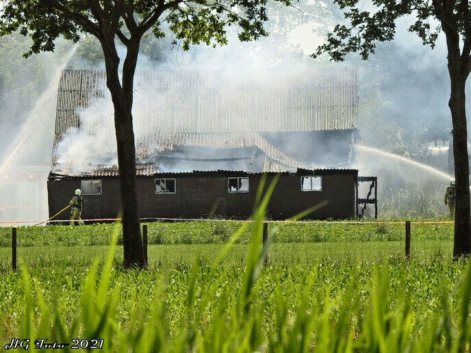 Grote brand schuur Haarweg.