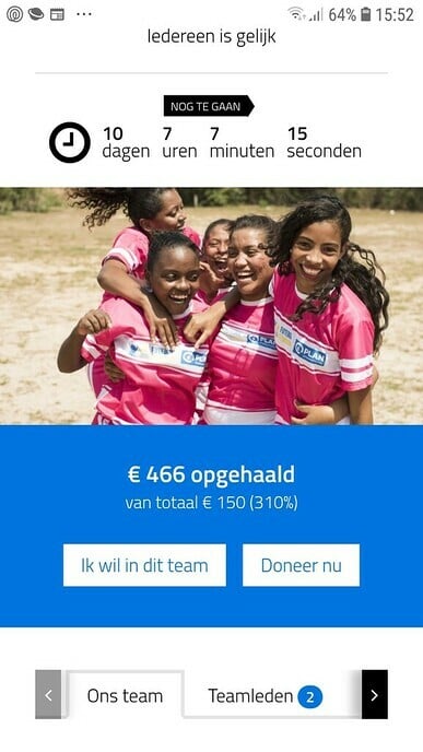 Halen Juliet en Lindy de grens van € 500,00 - Foto: Ingezonden foto