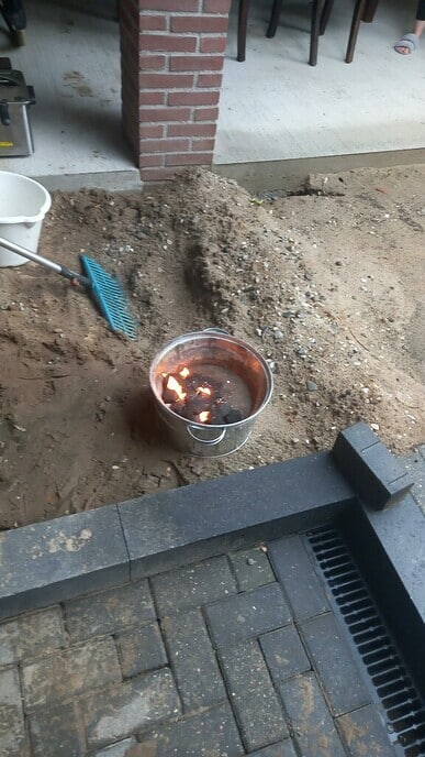 Dalfsen getroffen door wolkbreuk, wateroverlast in straten en huizen