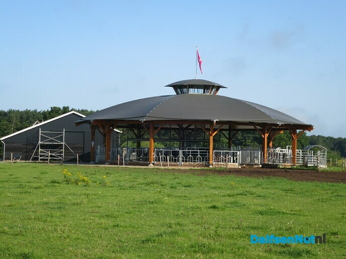 Rondje Ommen, Rechteren in nevel gehuld - Foto: Wim