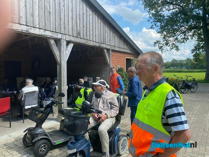 De zoveelste geslaagde Scootmobiel tocht. - Foto: Ingezonden foto