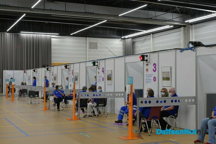 GGD IJsselland sluit deur vaccinatie locatie Dalfsen - Foto: Johan Bokma