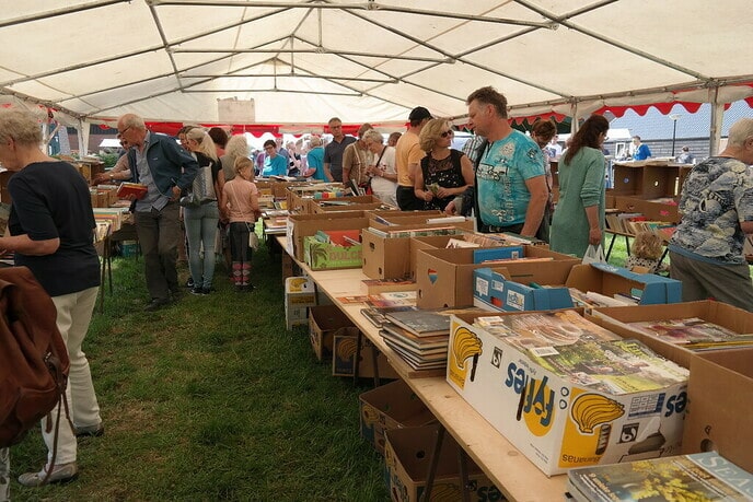 Molen Massier houdt boekenmarkt tijdens WAK - Foto: Hans Keesmaat