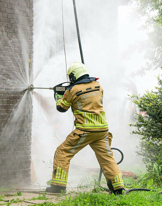 Brandweer IJsselland beschikt nu ook over Coldcutter - Foto: Ingezonden foto
