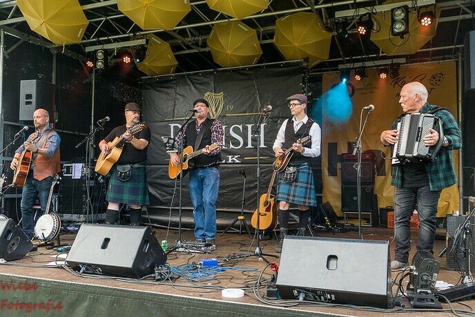 D’Irish Folk bij “Boerhoes” tijdens Kunst om Dalfsen