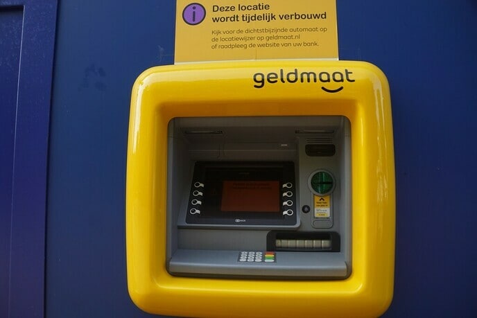 Geldmaat bij voormalige Rabobank - Foto: Ingezonden foto