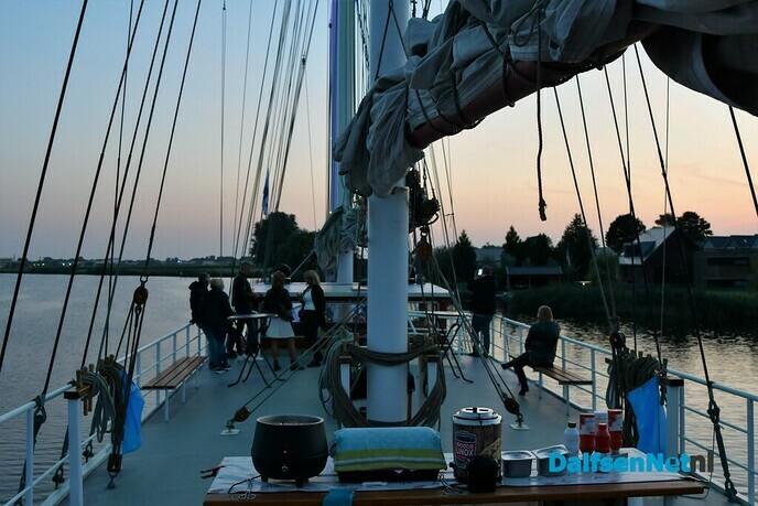 Varen met Harten 10 op een Piratenschip - Foto: Johan Bokma