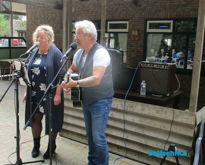 Nana en Ton zorgden weer voor hele vrolijke noten
