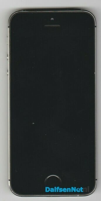 Telefoon gevonden Rechtersensedijk - Foto: Willy