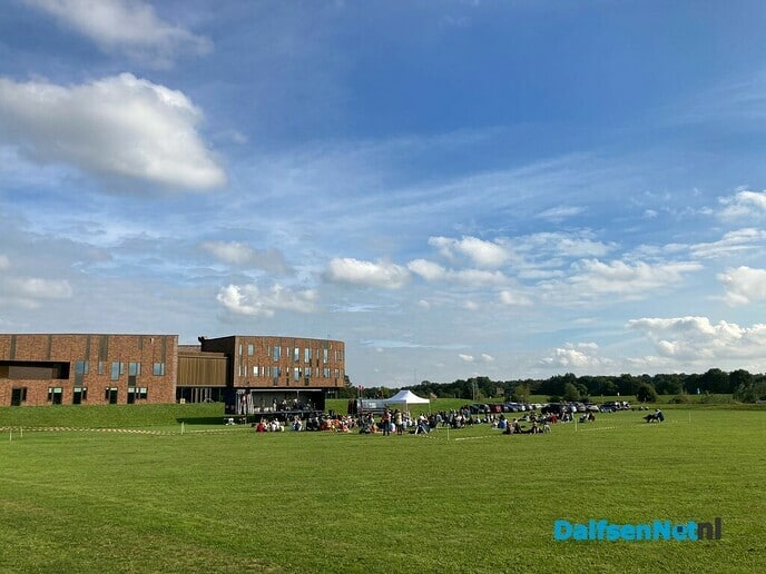 Muziek op evenemententerrein - Foto: Ingezonden foto
