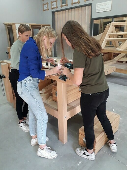  Meiden Agnieten College veroveren de Bouw - Foto: Eigen geleverde foto