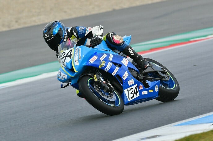 Teleurstellend laatste raceweekend voor Leon Stolte - Foto: Ingezonden foto
