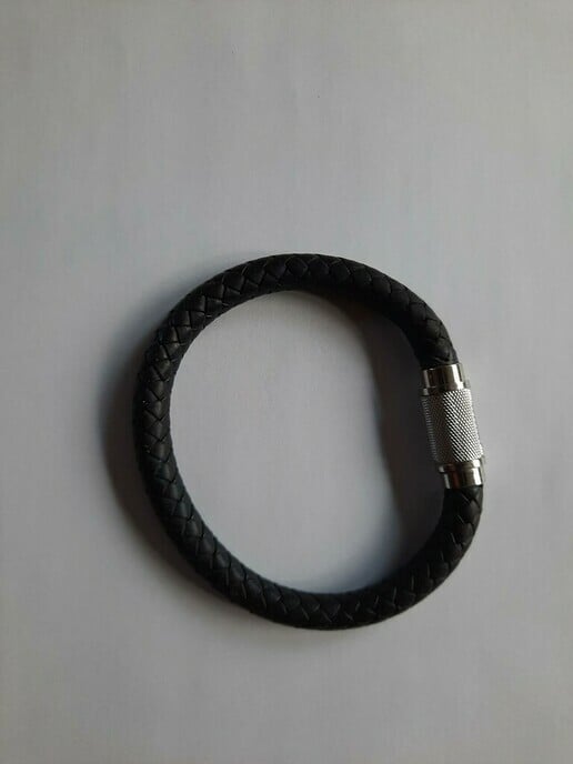 Vrouw vindt mannenarmband: man nu ook gevonden - Foto: Ingezonden foto